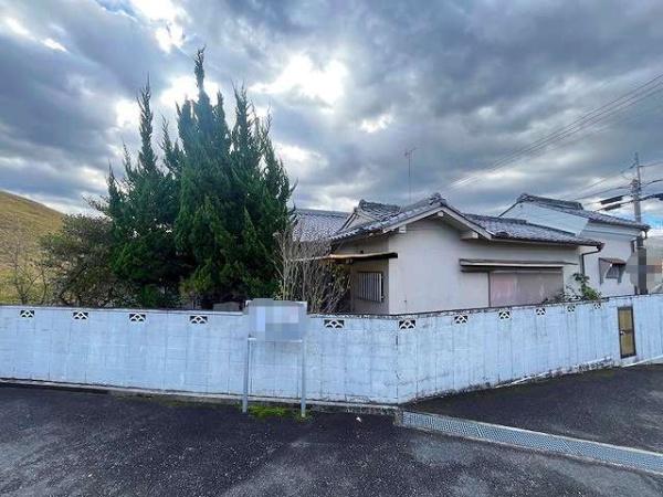 大和高田市大字築山　古家付き土地　売土地