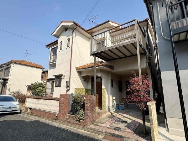 和泉市小田町２丁目の中古一戸建て