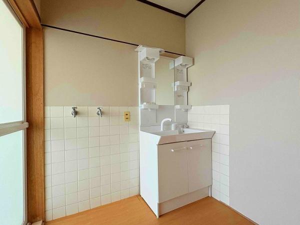 奈良市あやめ池北１丁目の中古一戸建て