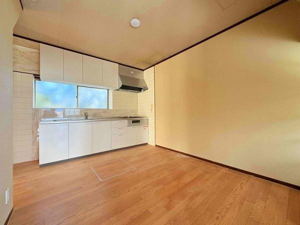 奈良市あやめ池北１丁目の中古一戸建て