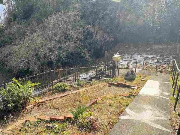 奈良市あやめ池北1丁目　中古戸建