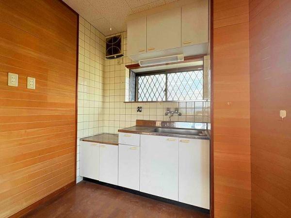 奈良市あやめ池北1丁目　中古戸建