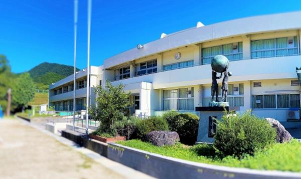 葛城市當麻の土地(葛城市立當麻小学校)