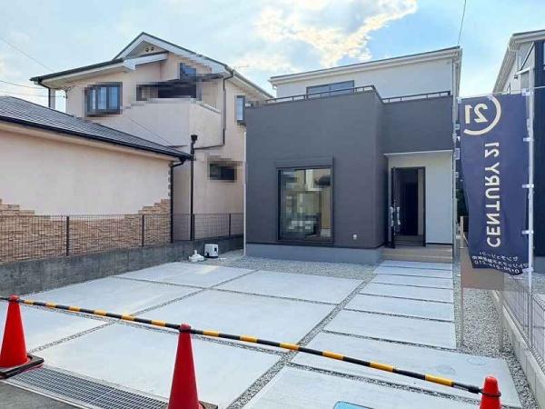 橿原市四条町　5期　2号棟／2区画　新築戸建