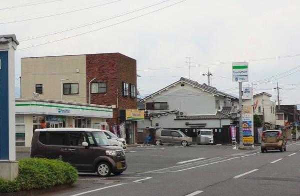 橿原市四条町の土地(ファミリーマート 橿原小綱町店)