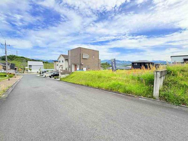 五條市なつみ台２丁目の土地