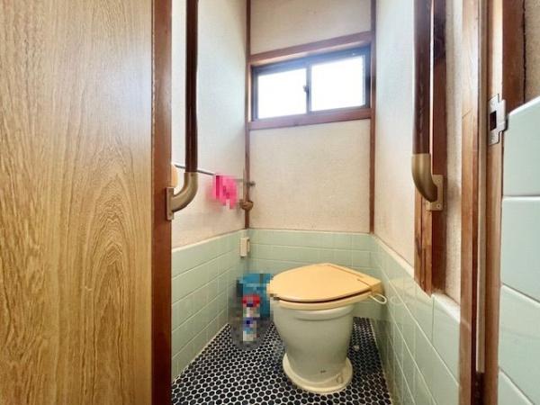 五條市居傳町の中古一戸建て