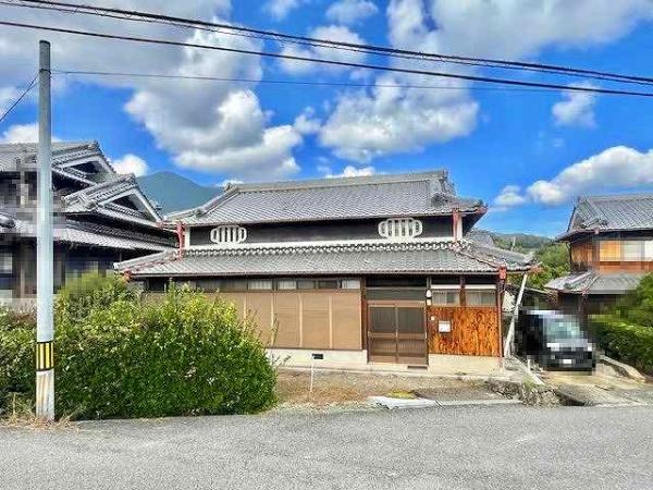 五條市居傳町の中古一戸建て