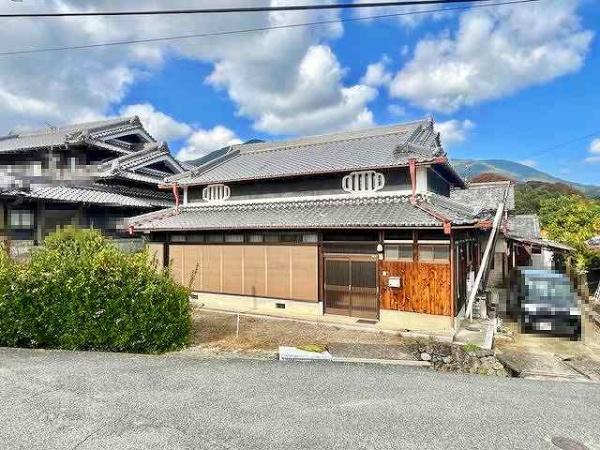 五條市居傳町の中古一戸建て