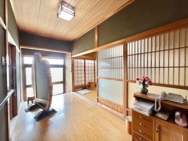 五條市居傳町の中古一戸建