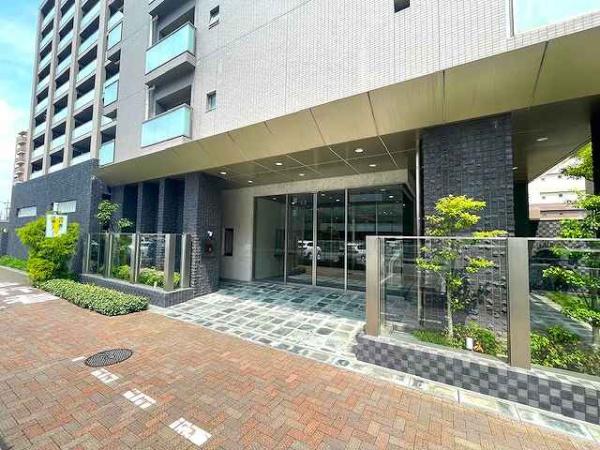ピアッツァコート八木駅前