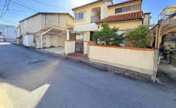 橿原市曲川町7丁目の土地(前面道路含む現地写真)