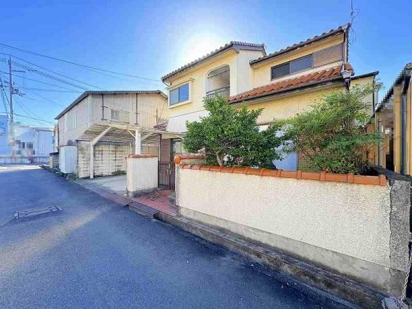 橿原市曲川町7丁目の土地(前面道路含む現地写真)
