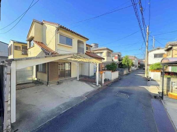 橿原市曲川町7丁目の土地(前面道路含む現地写真)