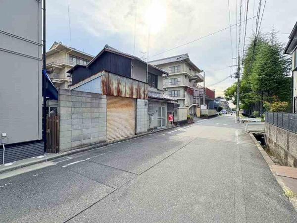 天理市川原城町の土地