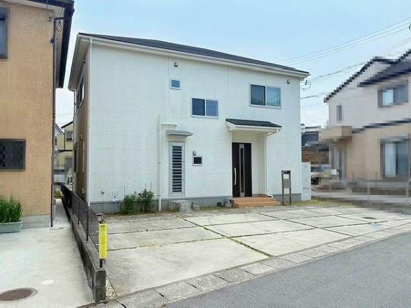 広陵町三吉赤部 中古戸建