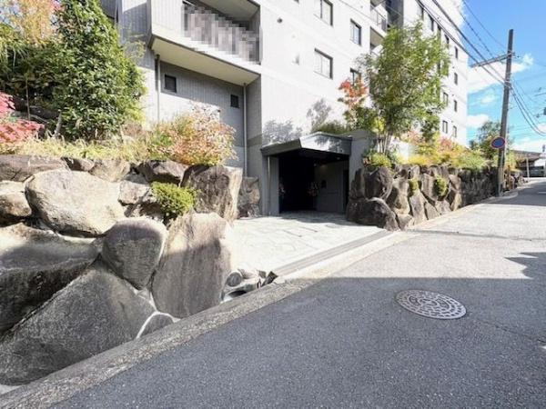 リブネスモア生駒ヒルズ/中古マンション