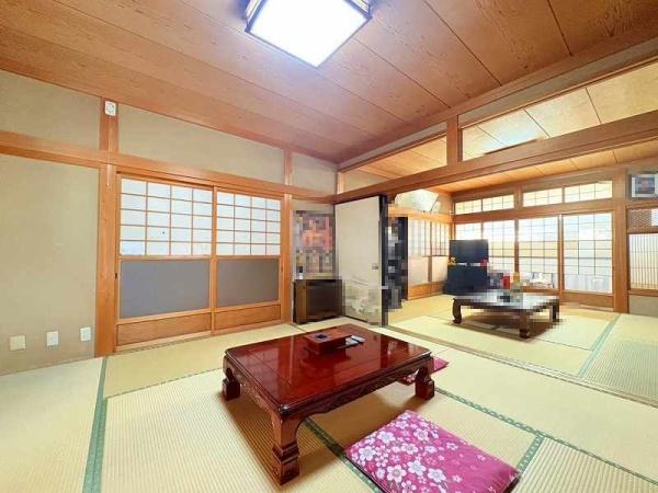 橿原市大久保町の中古一戸建て