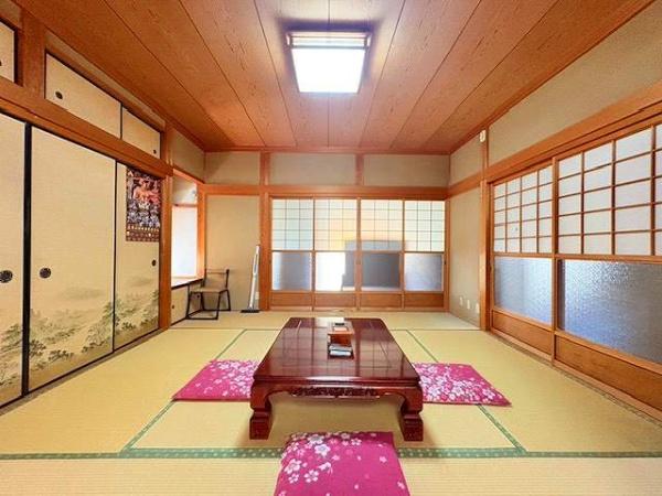 橿原市大久保町の中古一戸建て