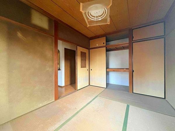 天理市東井戸堂町の中古一戸建て