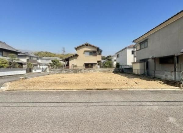 橿原市菖蒲町４丁目の土地