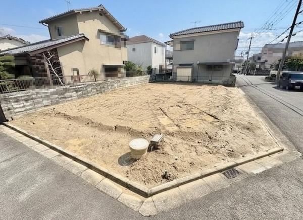 橿原市菖蒲町４丁目の土地