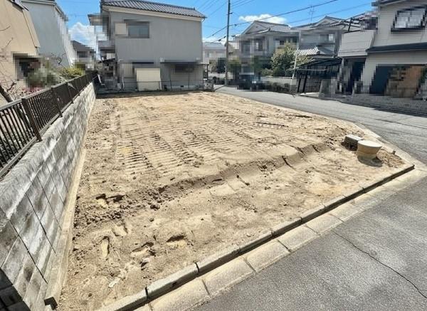 橿原市菖蒲町４丁目の土地