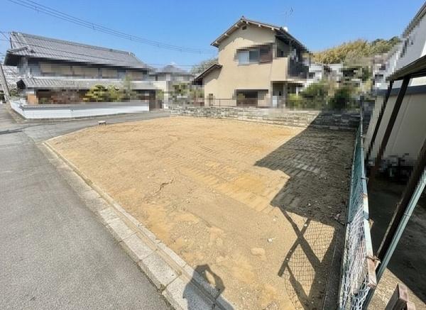 橿原市菖蒲町４丁目の土地