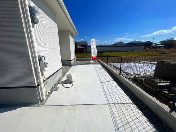 橿原市東坊城町　新築戸建