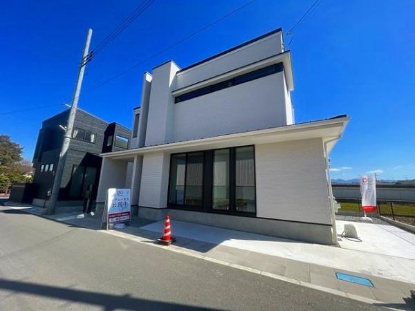 橿原市東坊城町　新築戸建