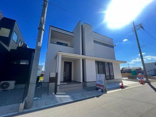 橿原市東坊城町　新築戸建