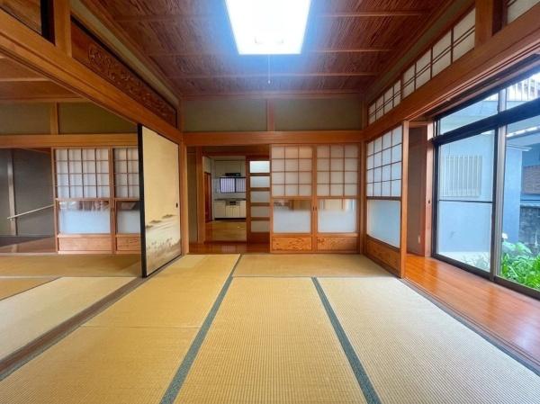橿原市曲川町１丁目の中古一戸建て