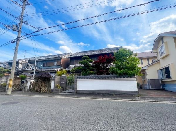 橿原市曲川町　中古戸建