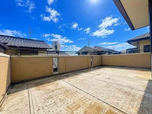 橿原市菖蒲町４丁目の中古一戸建て