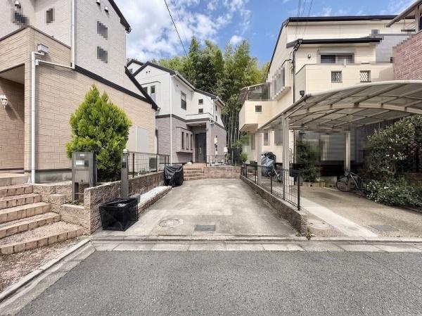 大和高田市大字大谷の中古一戸建て