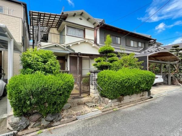 大和高田市東三倉堂町の中古一戸建て