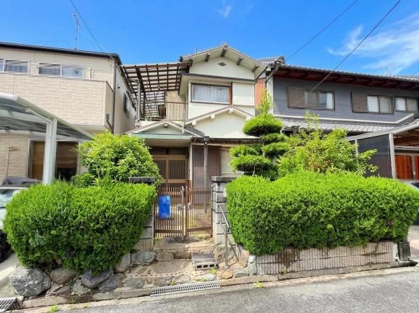 大和高田市東三倉堂町の中古一戸建て