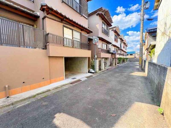 大和高田市礒野町の中古一戸建て