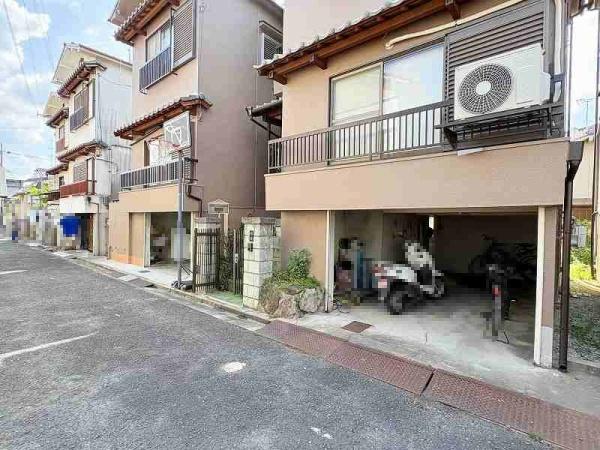 大和高田市礒野町の中古一戸建て
