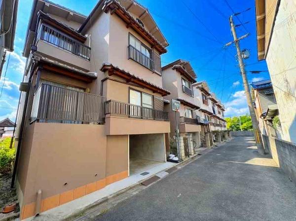 大和高田市礒野町の中古一戸建て
