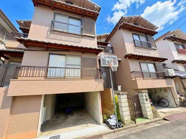 大和高田市礒野町の中古一戸建て
