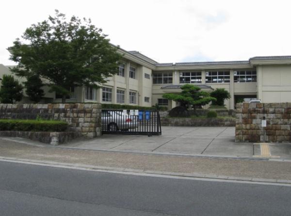 高市郡明日香村大字稲渕の中古一戸建て(明日香村立明日香小学校)