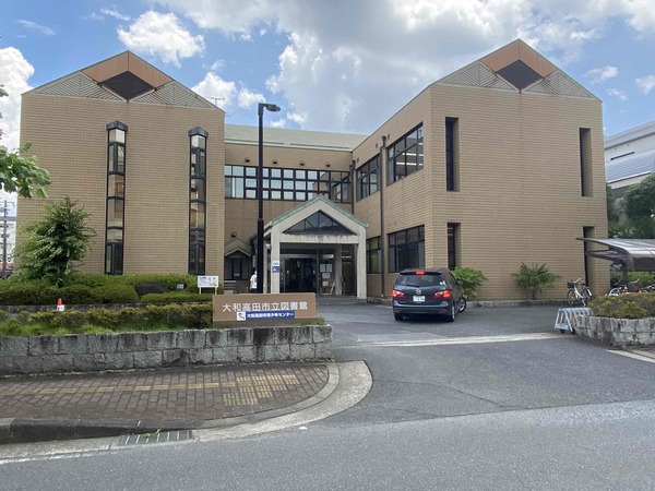 レ・ジェイド大和高田駅前(大和高田市立図書館)