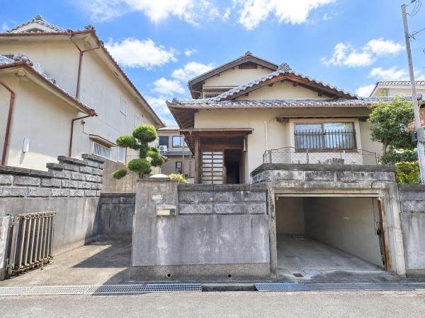 北葛城郡河合町西山台の中古一戸建て