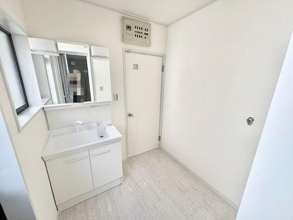 天理市二階堂上ノ庄町の中古一戸建て