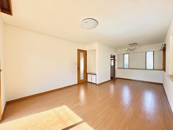 天理市二階堂上ノ庄町の中古一戸建