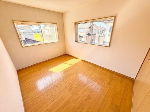天理市南六条町の中古一戸建て