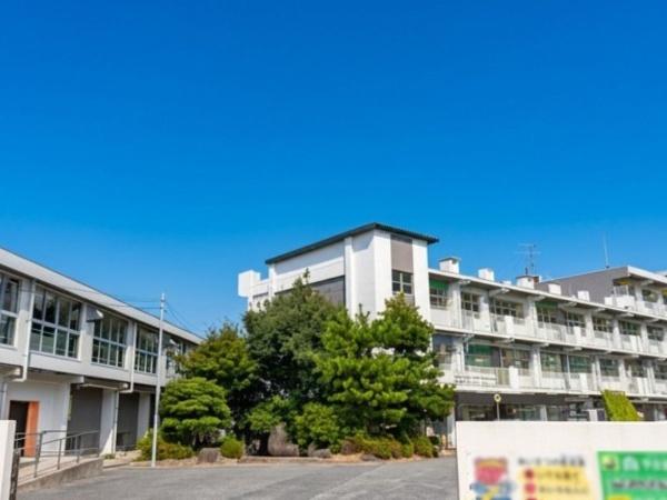 北九州市小倉北区寿山町　1号棟　全3棟(北九州市立寿山小学校)