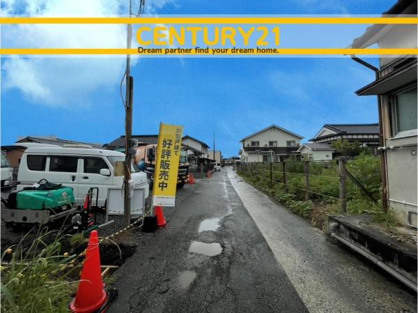 飯塚市堀池　2号棟　全2棟