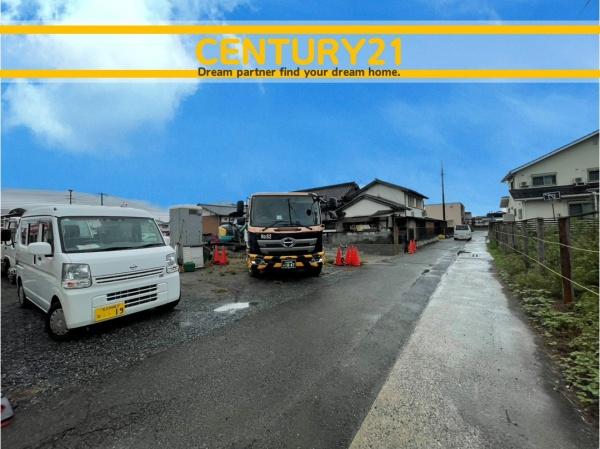 飯塚市堀池　1号棟　全2棟